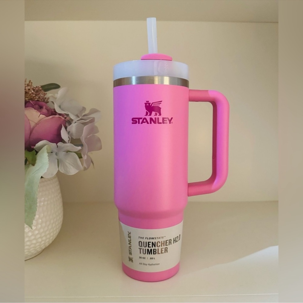 🎉LAST CHANCE🎉Stanley 30oz Quencher H2.0 FlowState Tumbler Peony - Picture 4 of 9